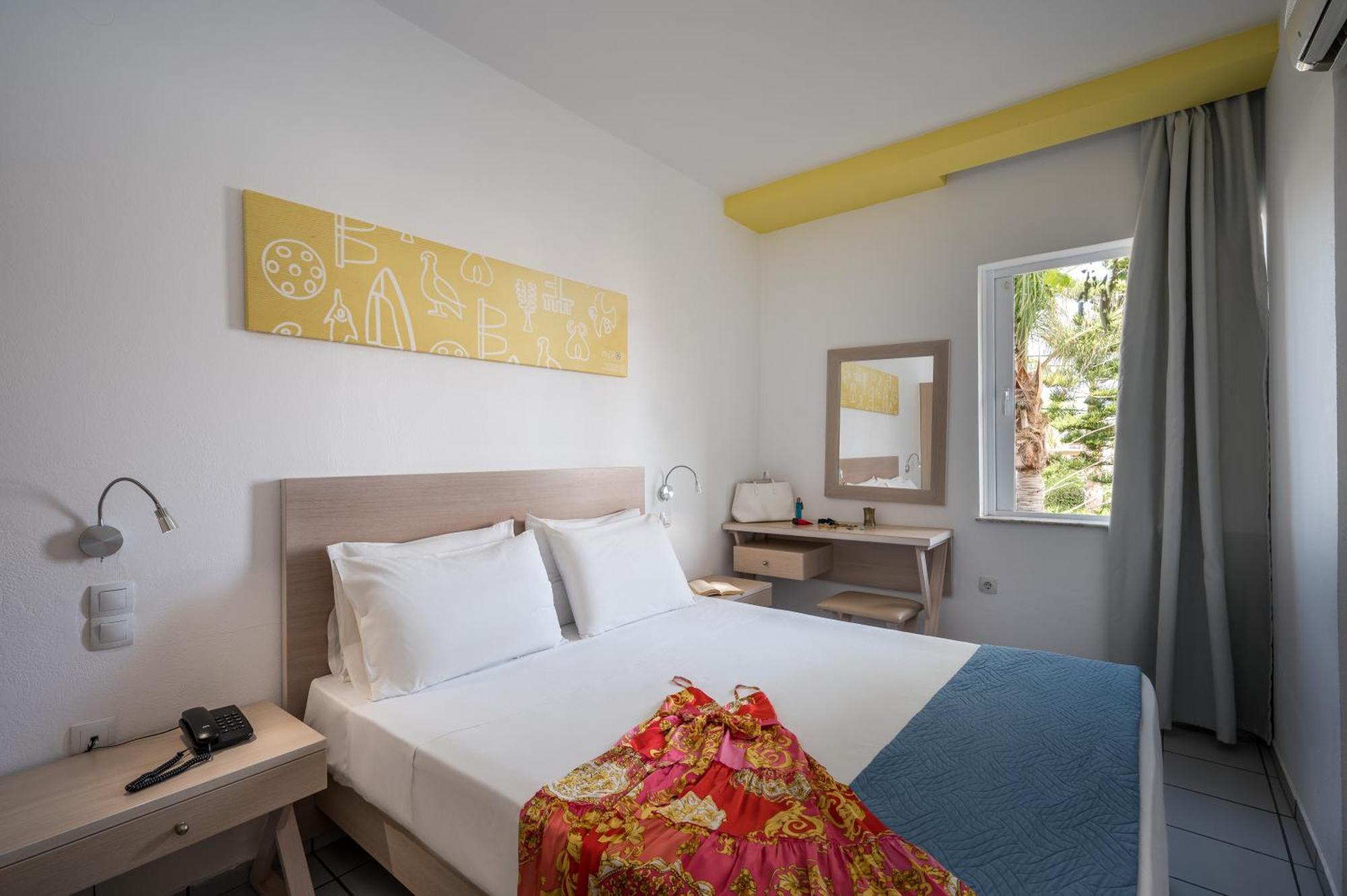 Meropi Hotel & Apartments Malia  Bagian luar foto