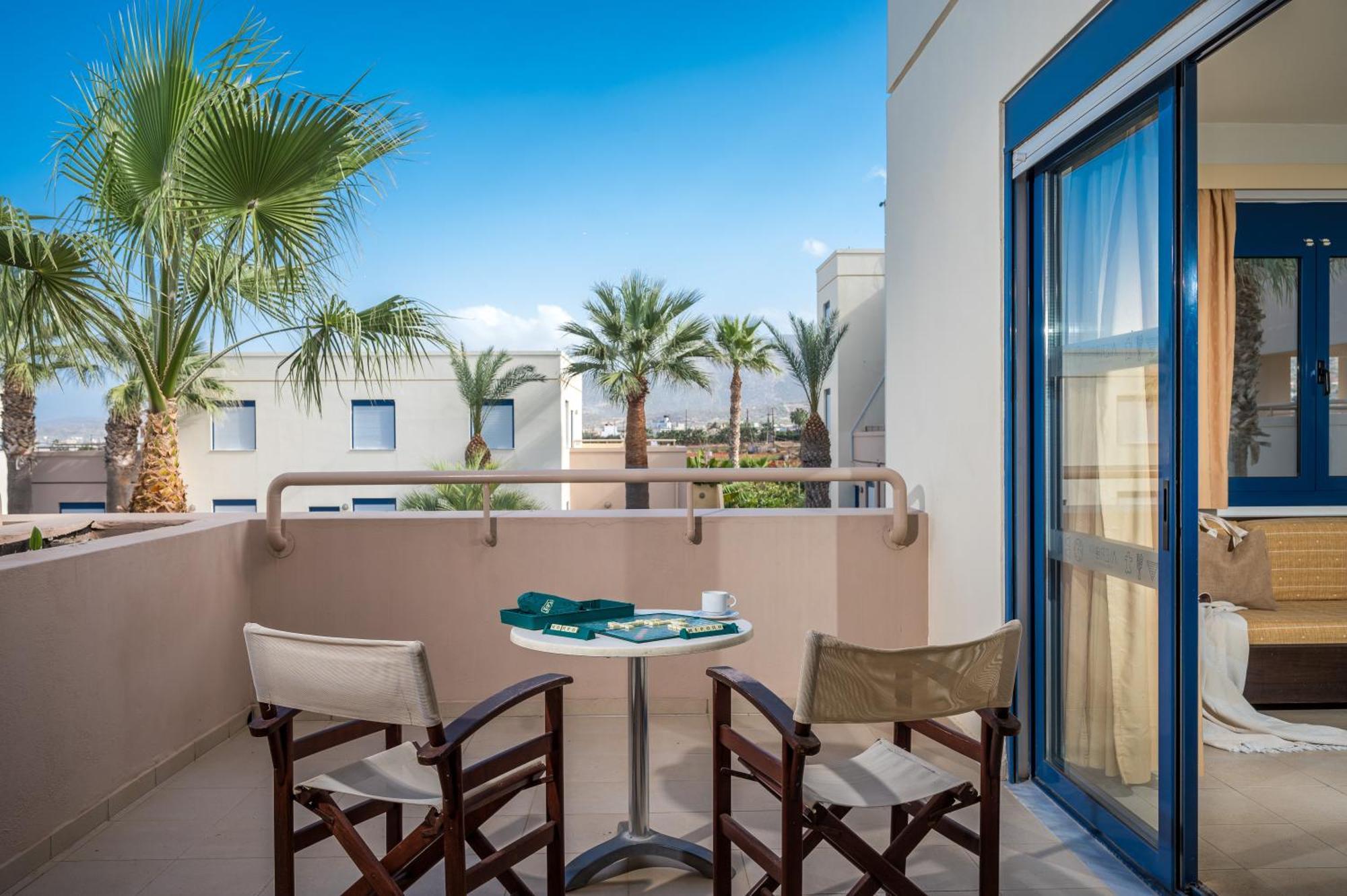 Meropi Hotel & Apartments Malia  Bagian luar foto