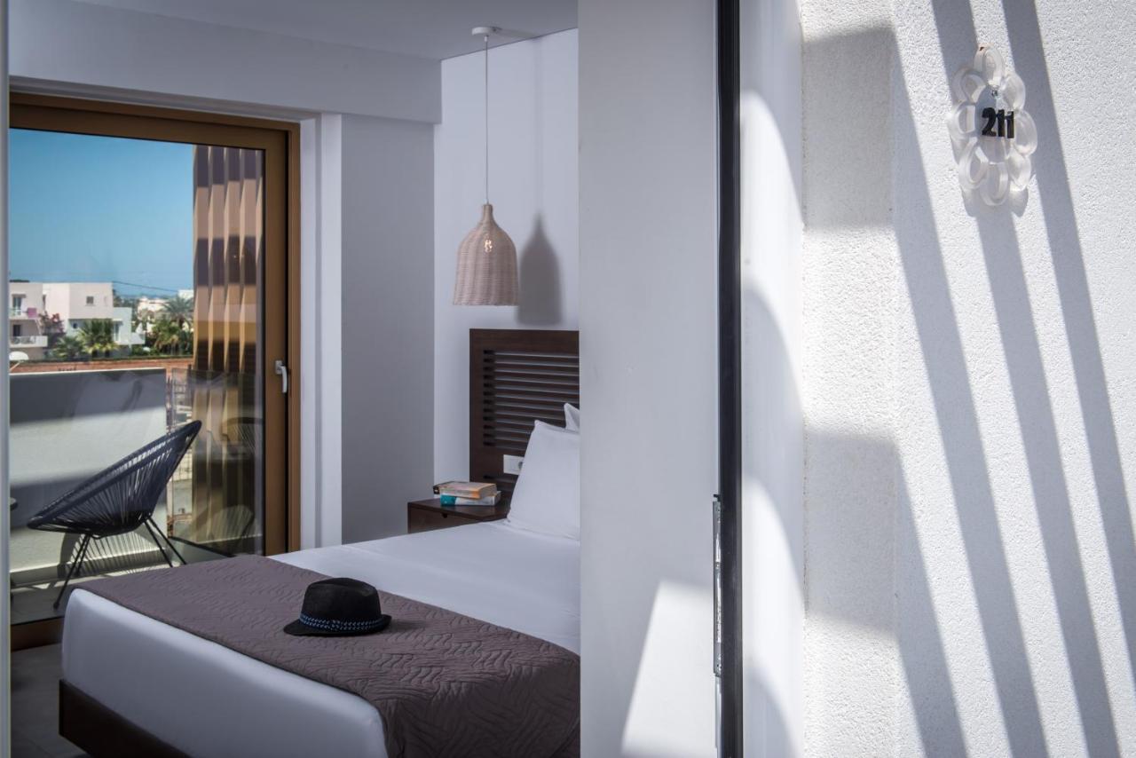 Meropi Hotel & Apartments Malia  Bagian luar foto